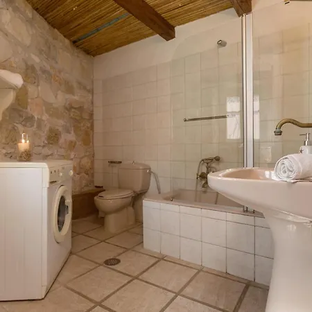 בית נופש Armonia *